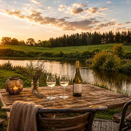 Krusmolle Glamping مكان تخييم
