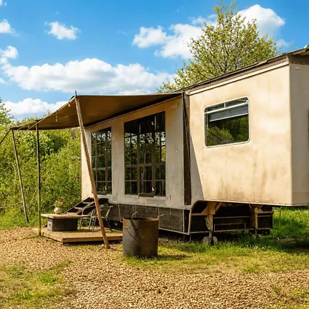 Krusmolle Glamping * أبينرا