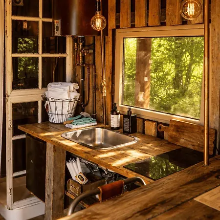 مكان تخييم Krusmolle Glamping أبينرا