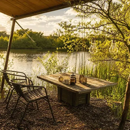 Krusmolle Glamping أبينرا