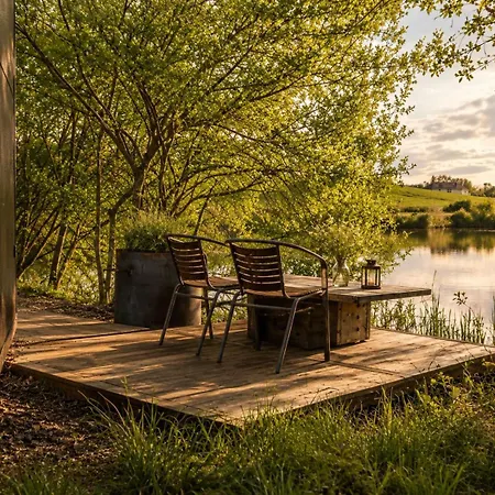 Krusmolle Glamping مكان تخييم *