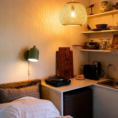 Krusmolle Glamping مكان تخييم أبينرا