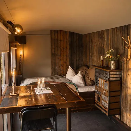 Krusmolle Glamping Camping
