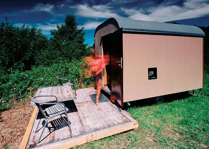 Krusmolle Glamping Campsite *