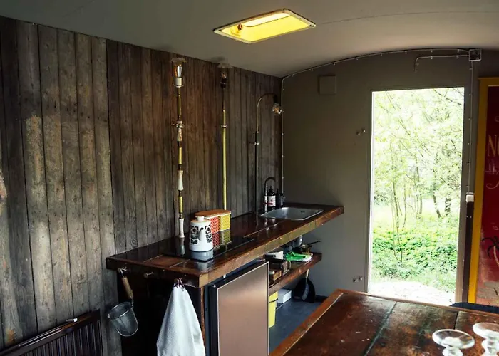 Krusmolle Glamping Campsite *